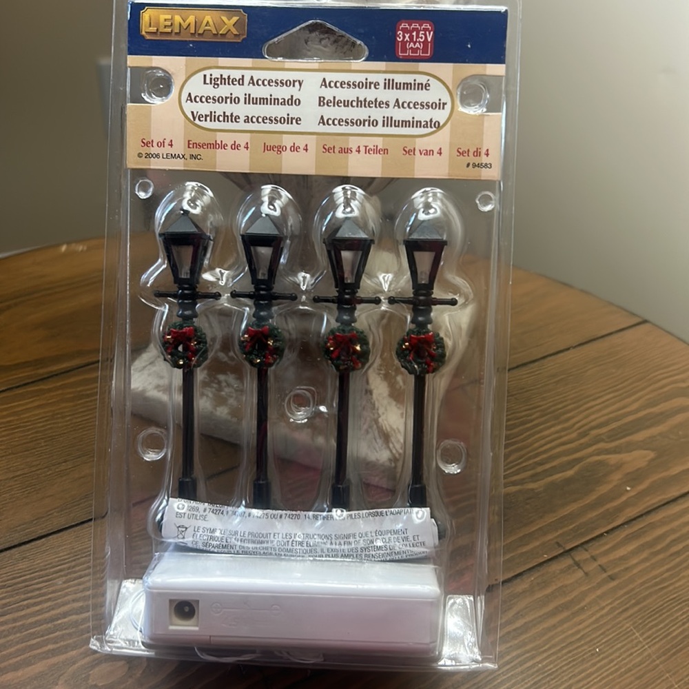 Lemax Lighted Lamp Post Accessory